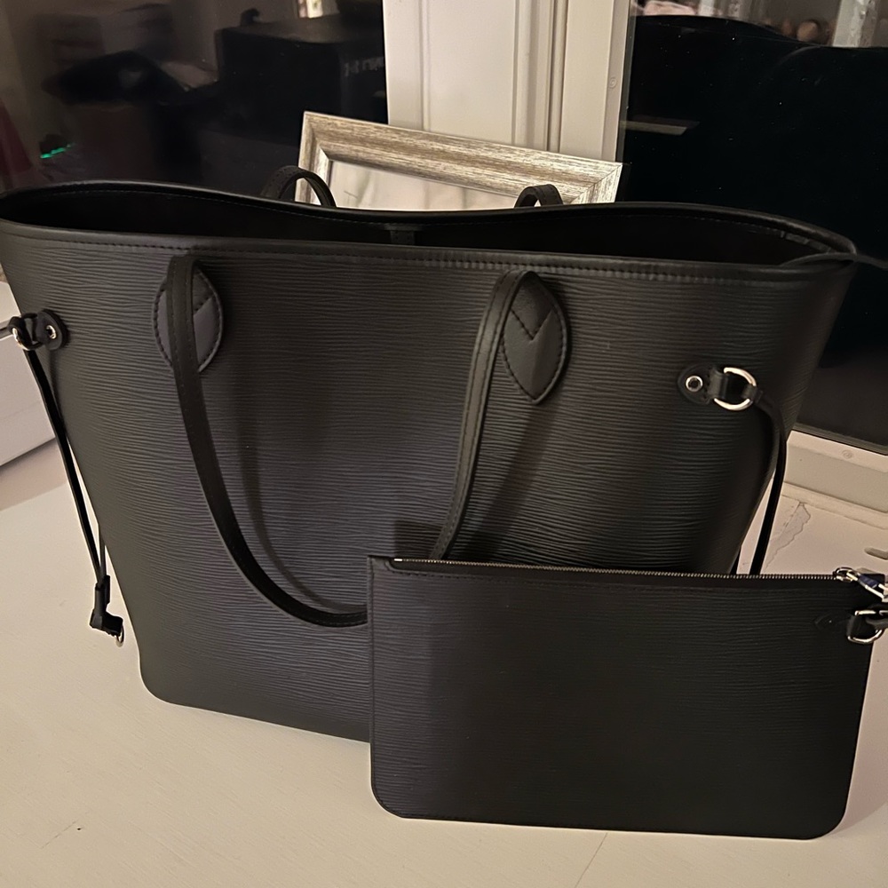 Louis Vuitton Epi Neverfull MM